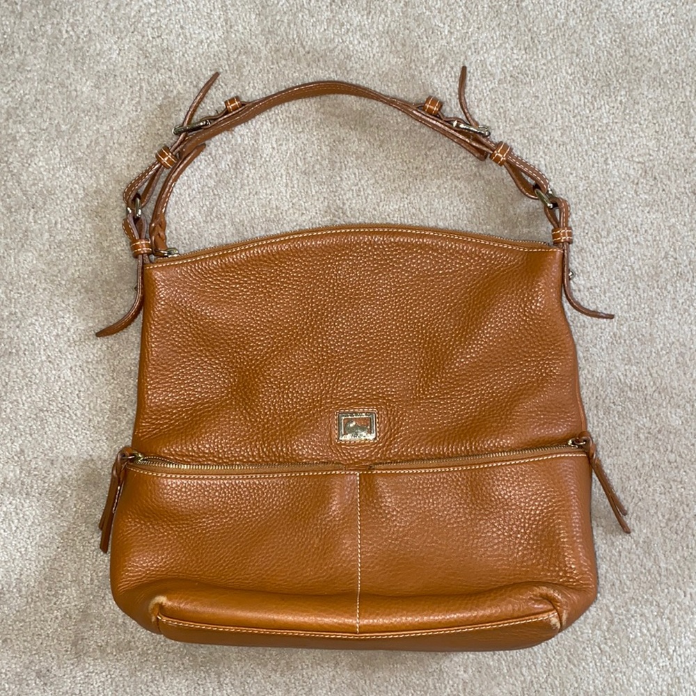 GUC- Dooney and Bourke Shoulder Purse